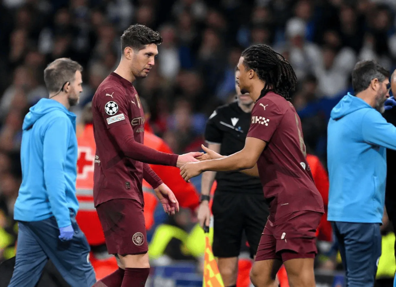 开云-跟队：斯通斯将离开曼城；除非阿克愿当第5中卫否则他也离队